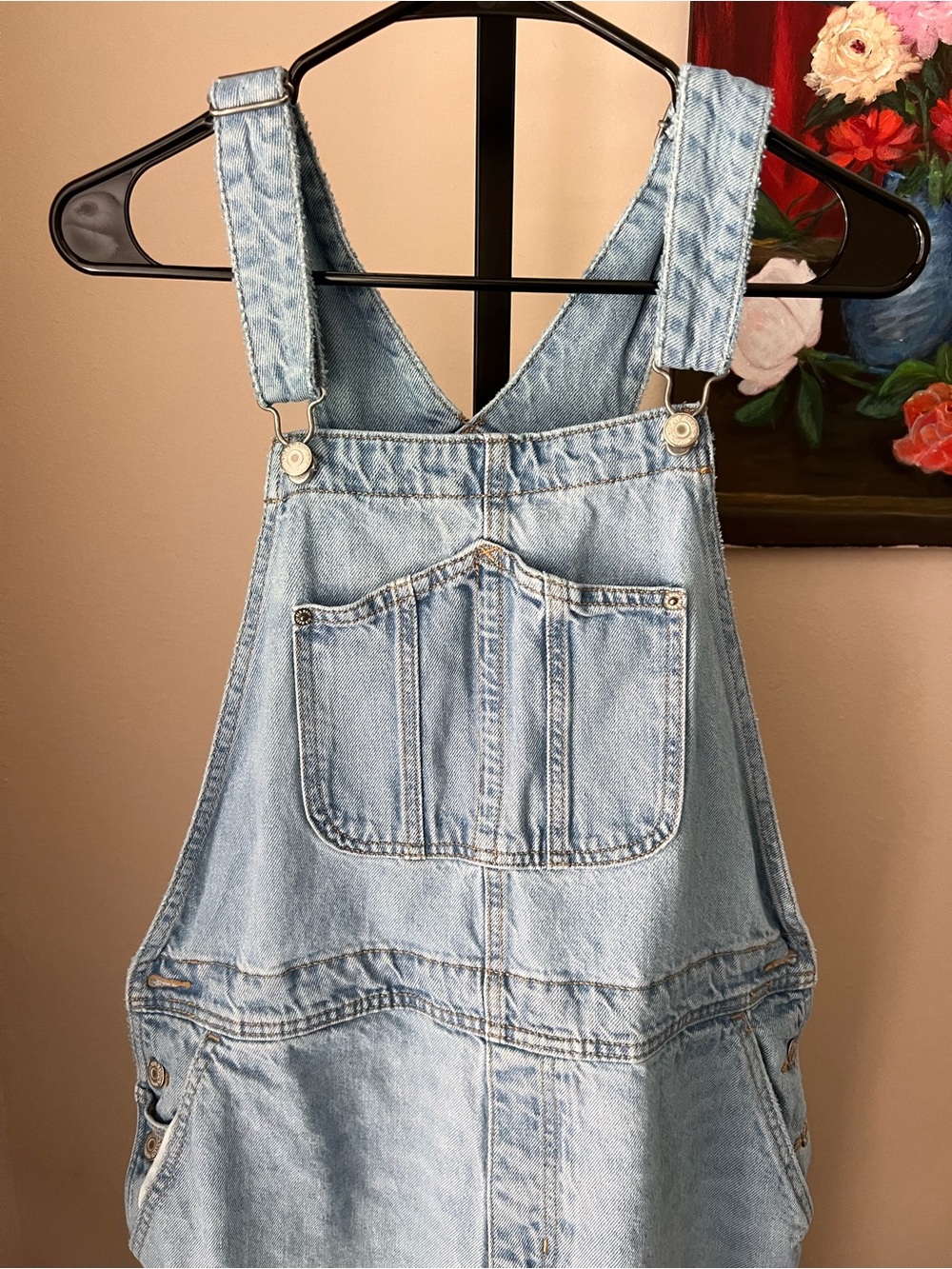 Old navy y2k Light Wash Denim Overalls - Classic Bib Style - Picture 2 of 8
